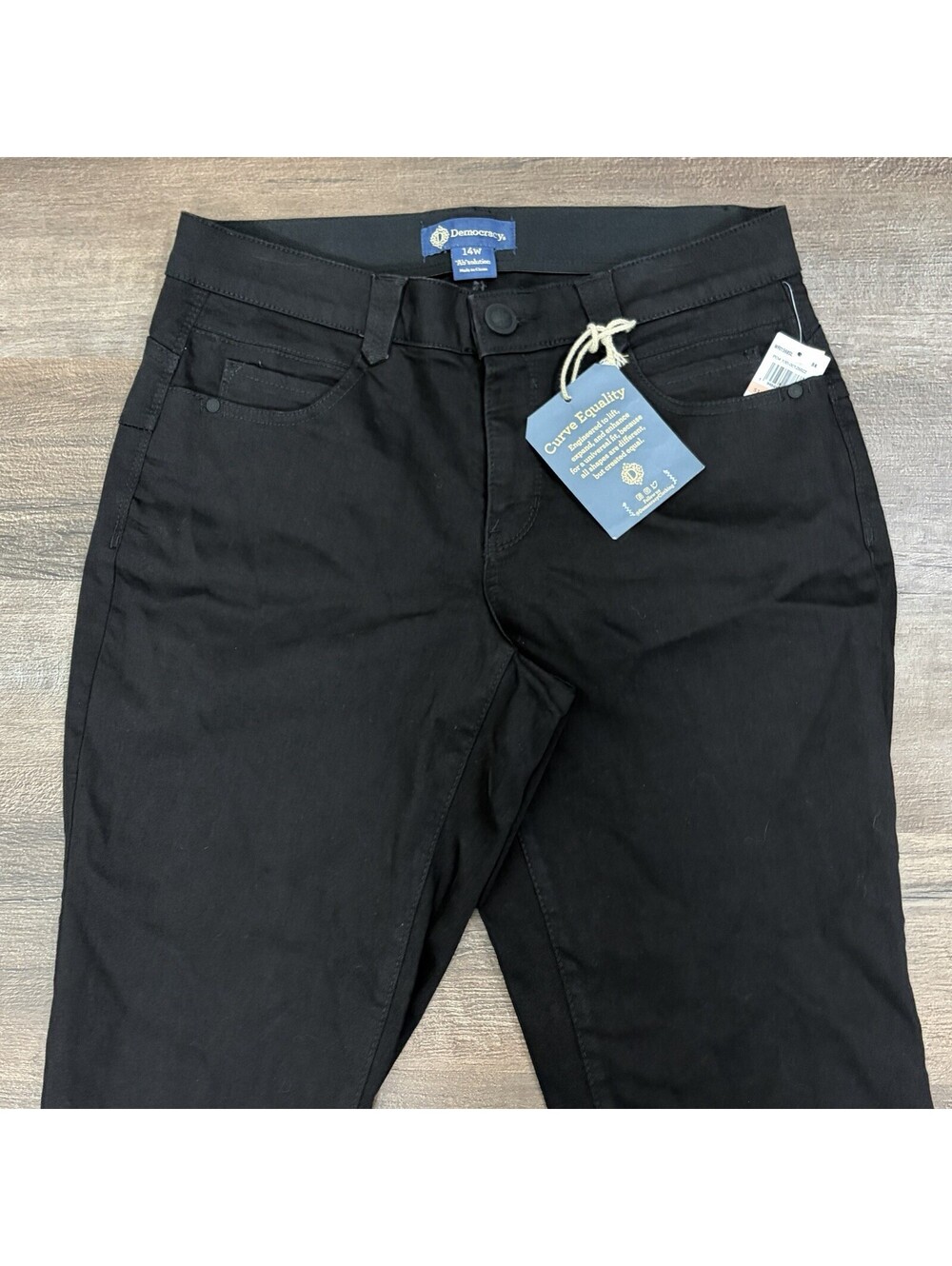 NWT Democracy Ab Solution Women’s 14W Black Straight Leg Jeans Stretch - Picture 3 of 10